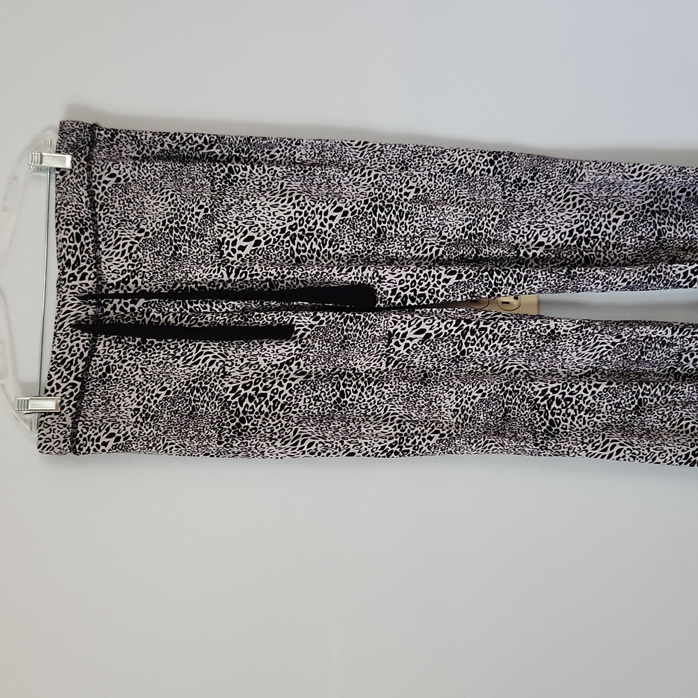 NWOT, Lissome ladies lightweight pajam8a pants, size small